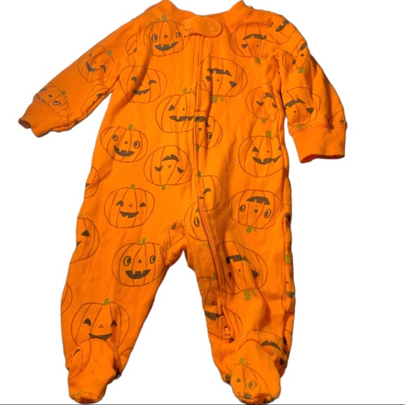 Carter’s Halloween Pumpkin and Glowing Skeleton Onesies Bundle 3 months - Picture 2 of 7
